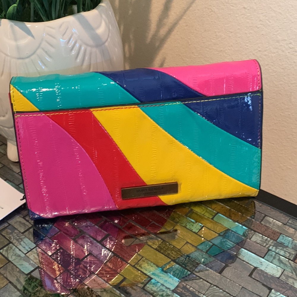 - Kurt Geiger London Rainbow Stripe Leather Chain Wallet
KURT GEIGER LONDON - Picture 10 of 16